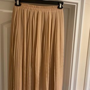 H&M Blush Pleated Chiffon Shirt Midi Size 6 NWOT